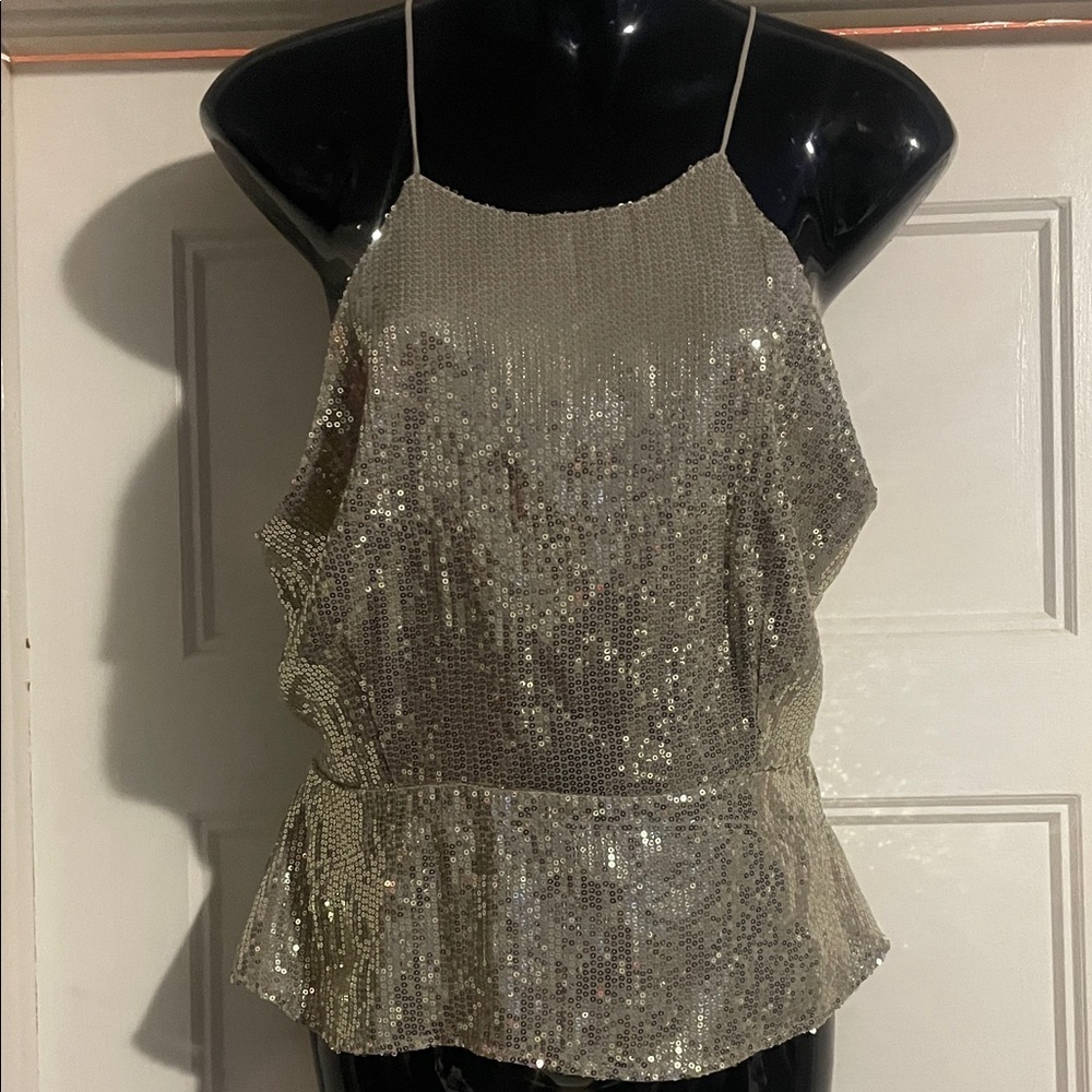 Dynamite Shimmering Gold Sequin Camisole - Picture 2 of 7